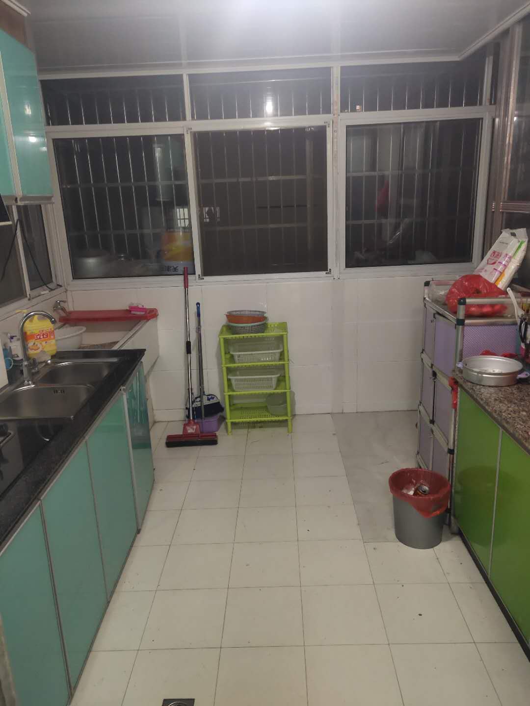 晋湖路3楼精装带杂物间113㎡ 90万元