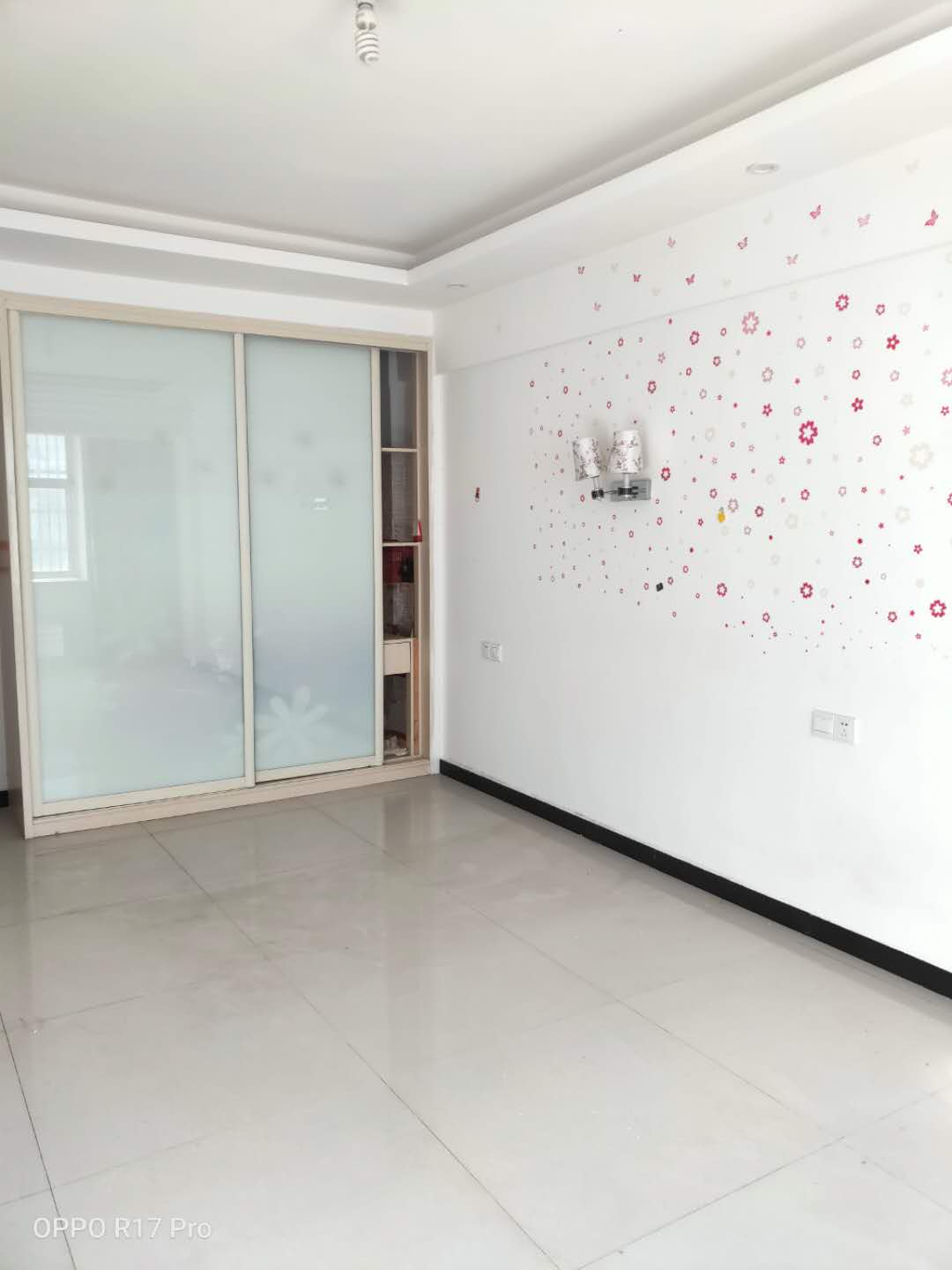 方合小区  105㎡ 82.8万元