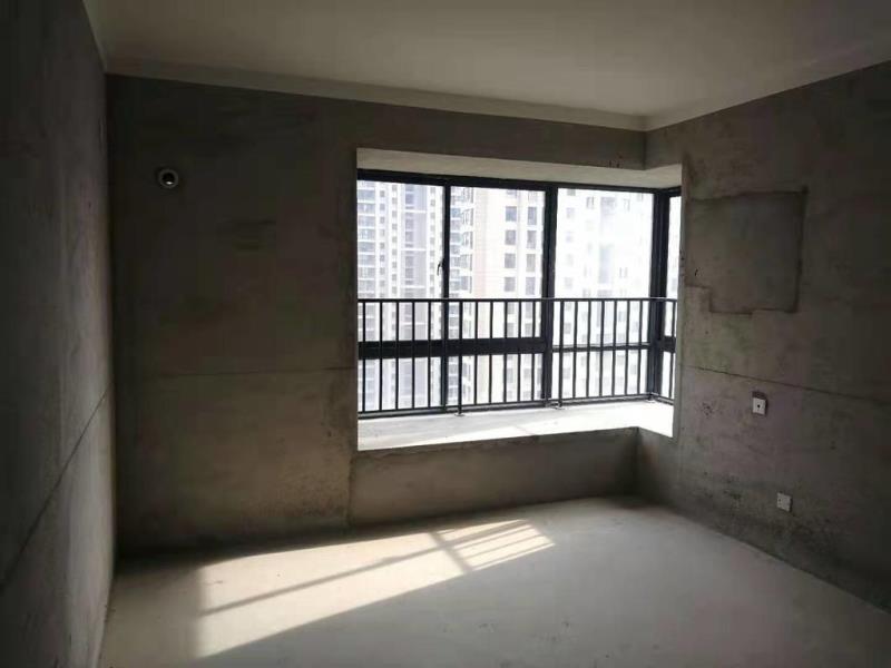 晋湖家园  120㎡ 90万元