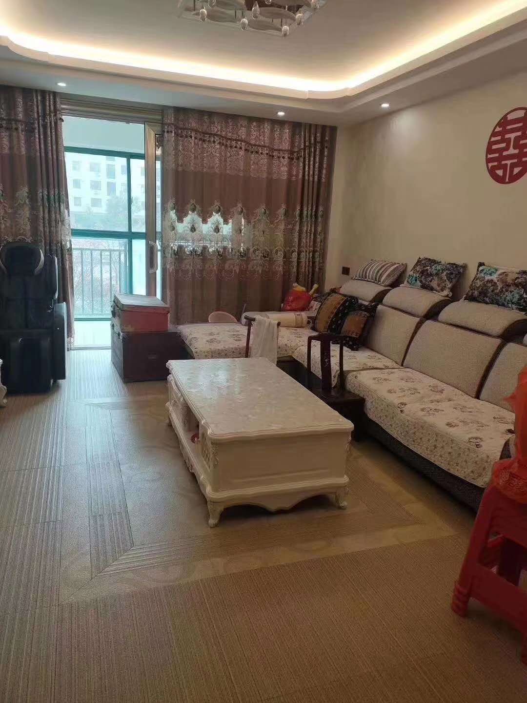 晋湖家园  125㎡ 130万元