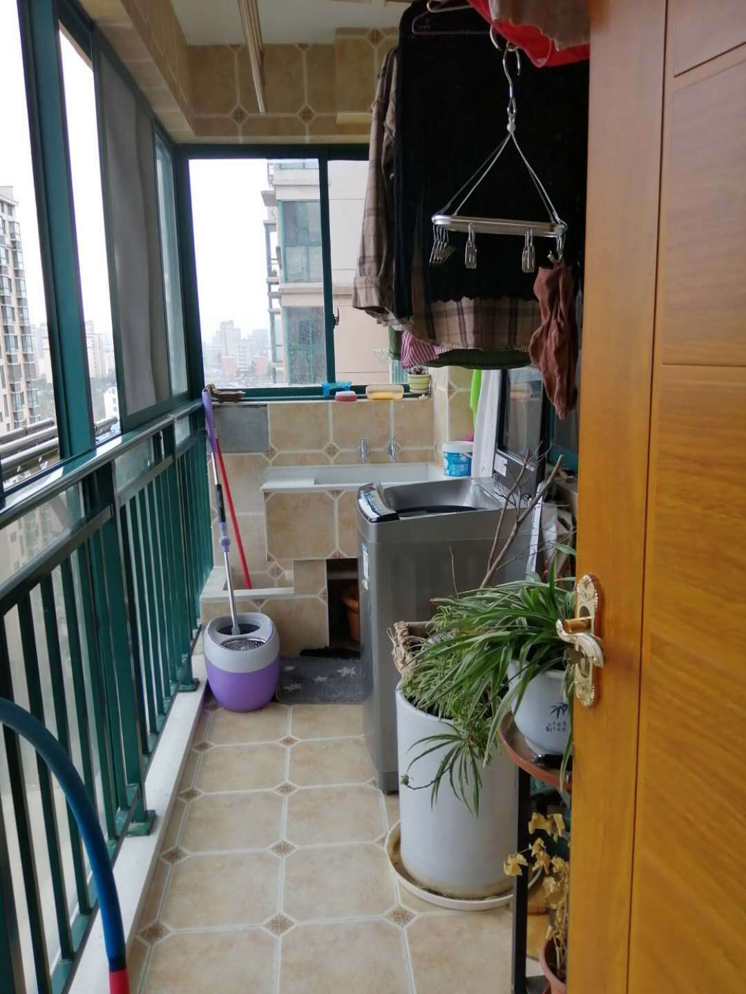 龙城庄园  109㎡ 98.8万元