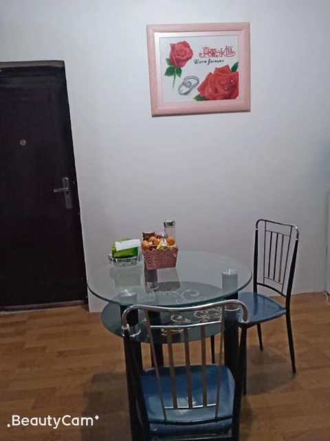 晋湖家园  12楼104平中装88万出售