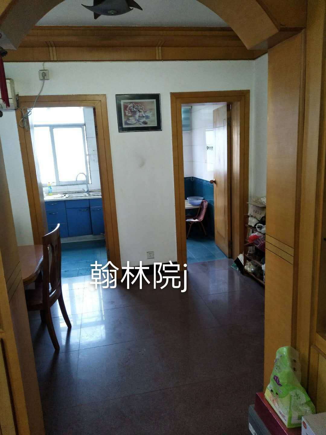 翰林院中间楼层88.9平方，三室两厅一厨一卫，证齐全可按揭，65万随时看房15391