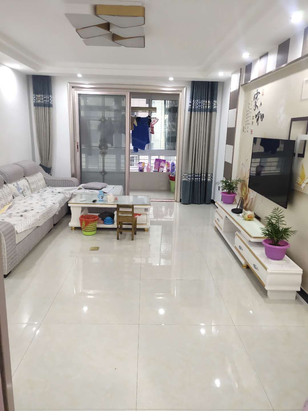 晋湖家园  142㎡ 128万元精装 车位 杂物间