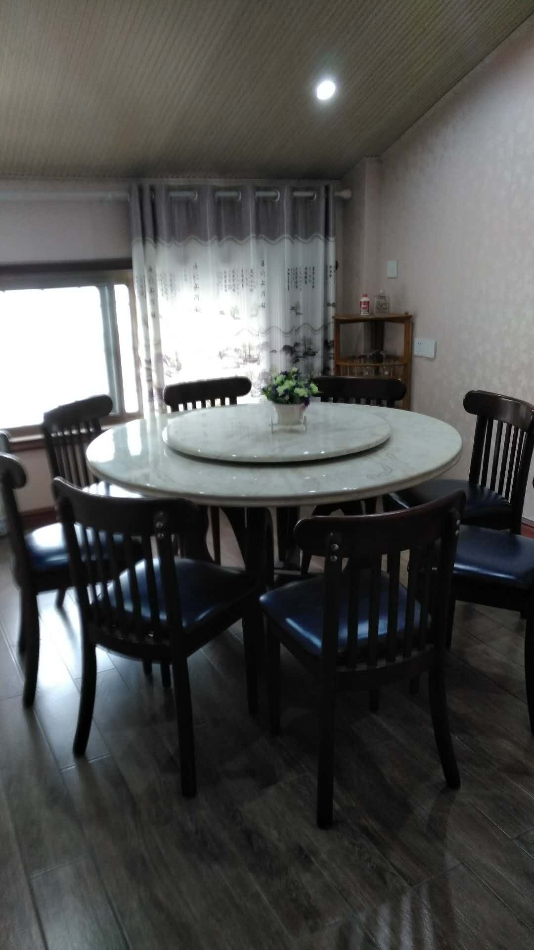 文博园烟雨江南  105㎡ 52.8万元顶楼带车库