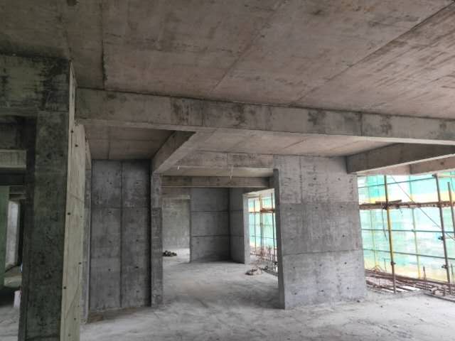 玉龙华府旁  128㎡ 三室两厅两卫带车位78.8万元