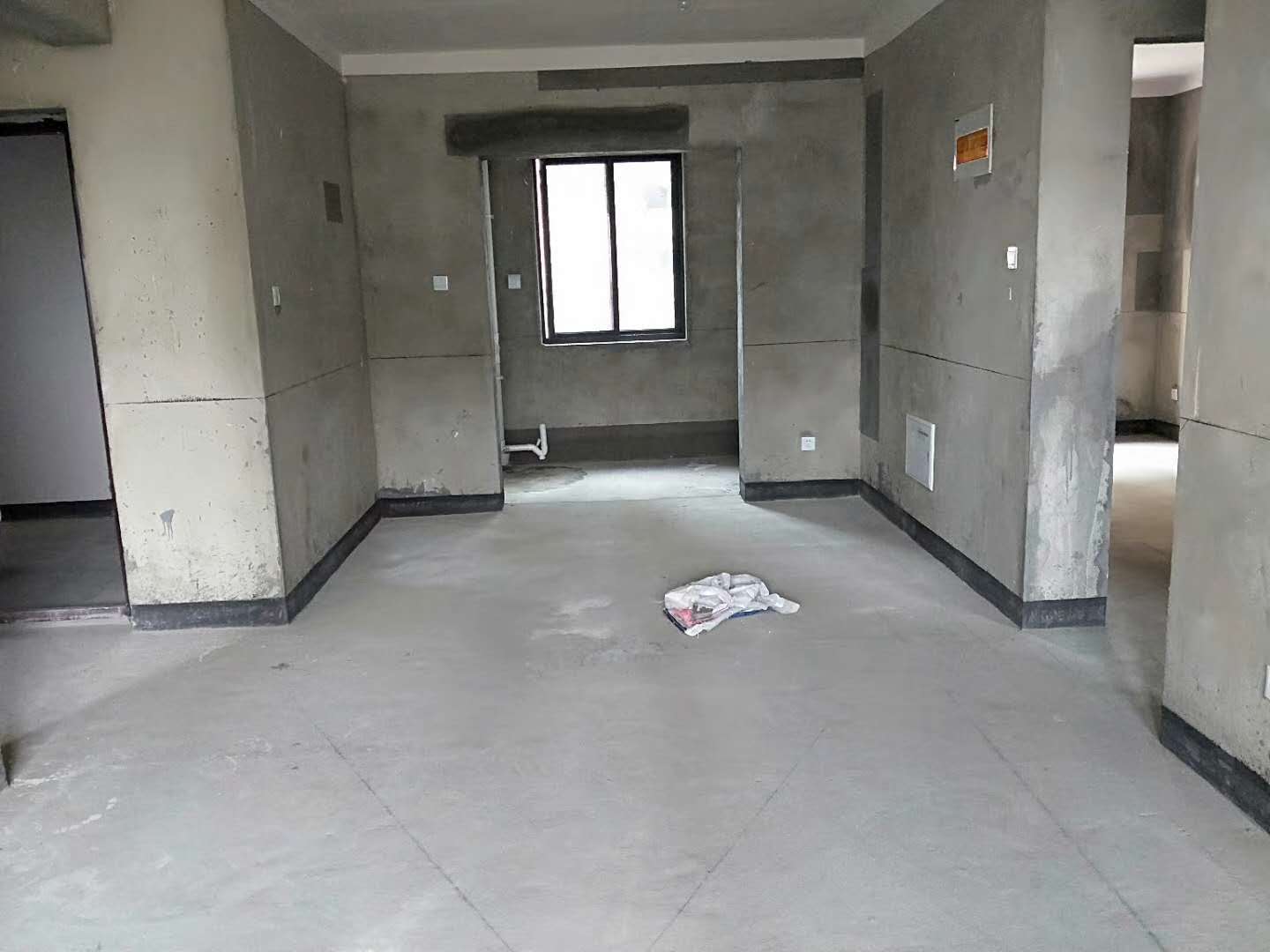 太湖县新城小学/新区  142㎡ 100万元