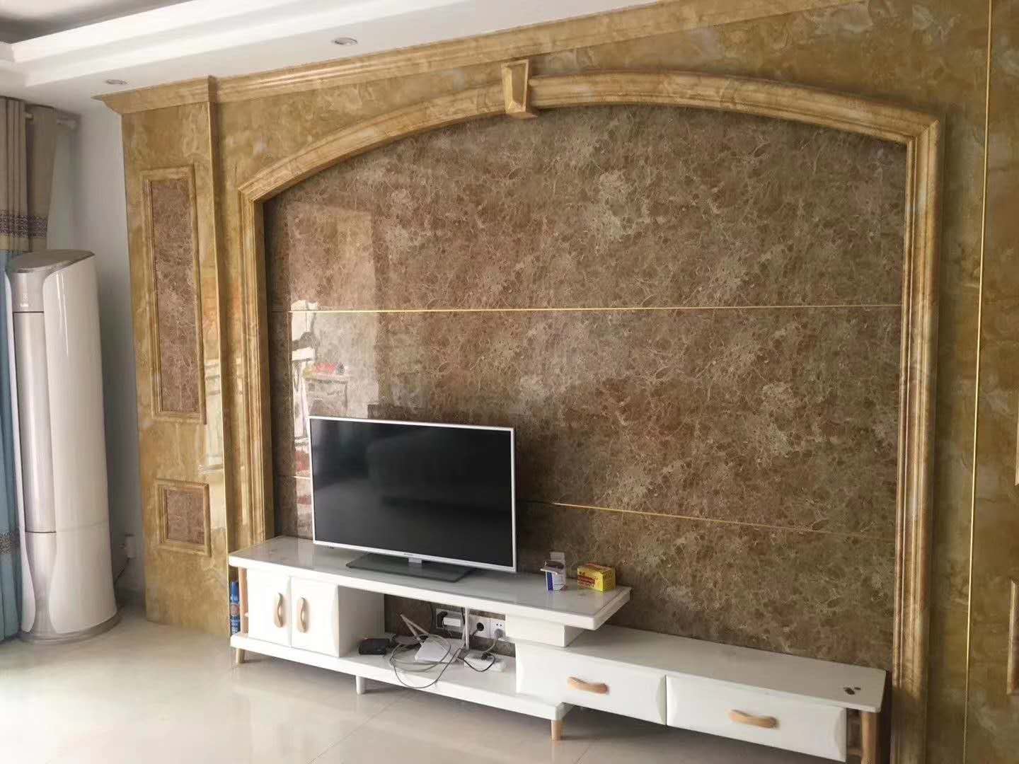 龙城庄园  136㎡ 118万元带杂物间