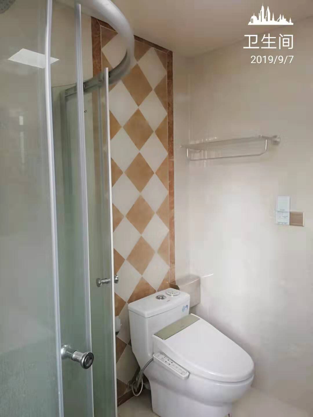 玉龙华府  128.5㎡ 119.8万元