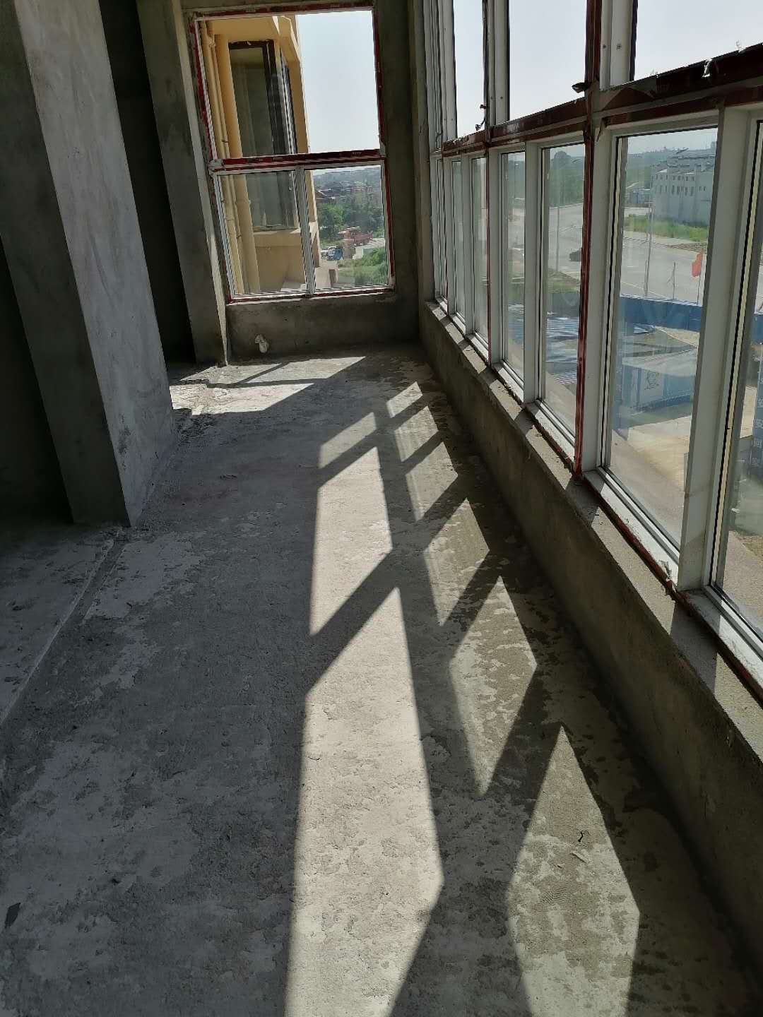 太湖县金苹果幼儿园  140㎡ 80万元
