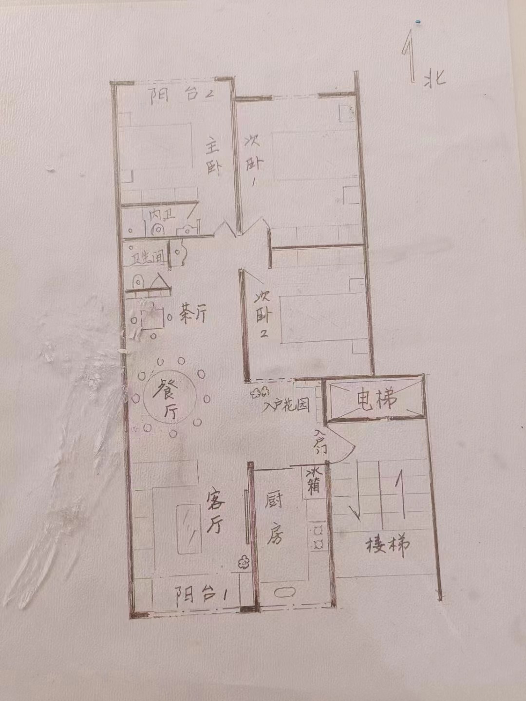 龙山路好位置电梯单元房 4室3厅2卫 140㎡ 103万 毛坯